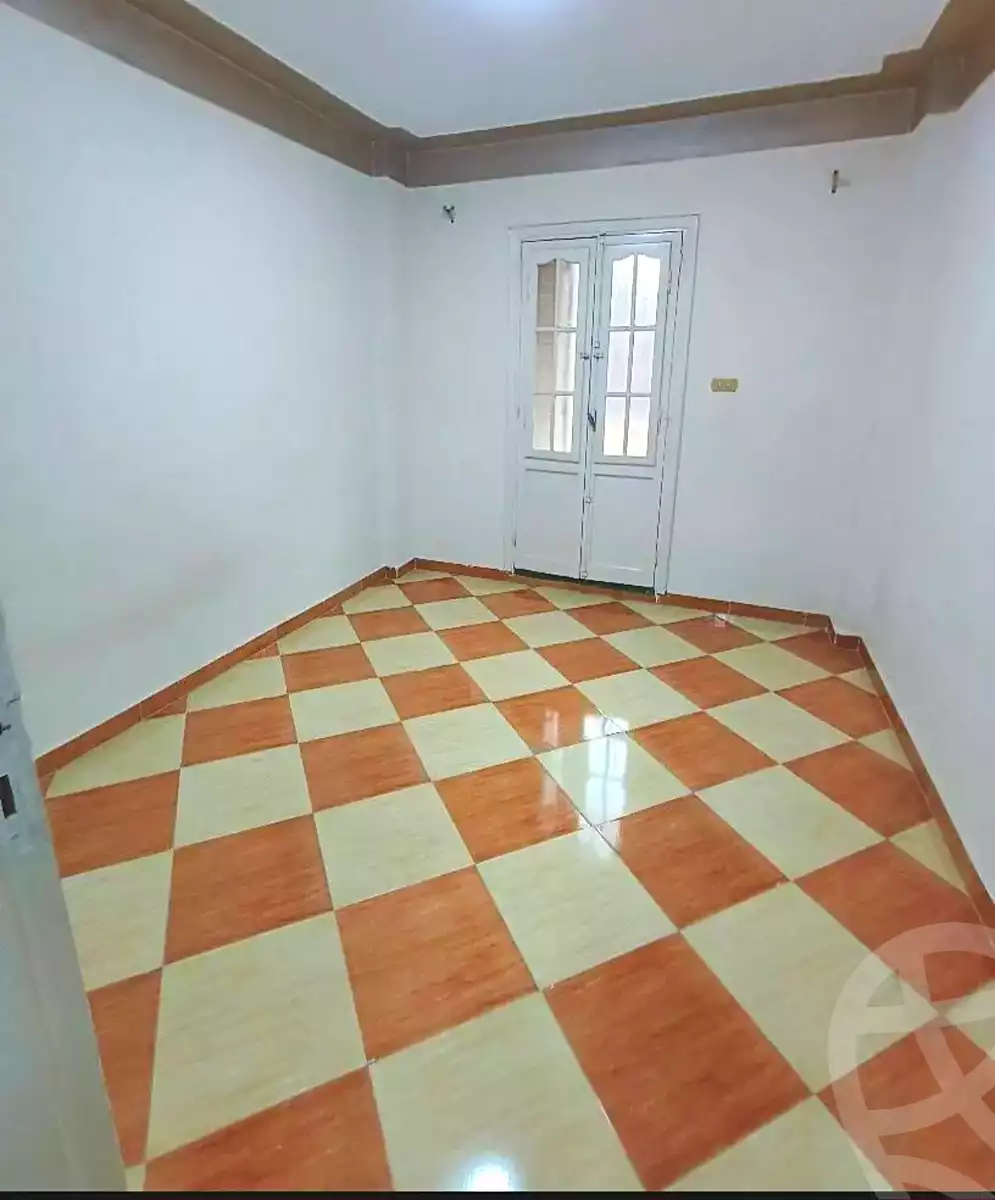 https://aqarmap.com.eg/ar/listing/6845296-for-sale-alexandria-lsywf-el-seyouf-qebly-el-ras-el-souda
