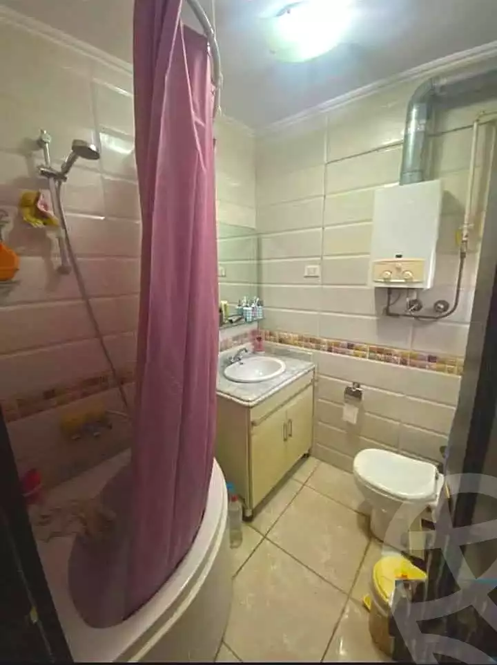 https://aqarmap.com.eg/en/listing/6845863-for-sale-alexandria-el-mandara-alex-el-mandara-bahri-sidi-kamal-st