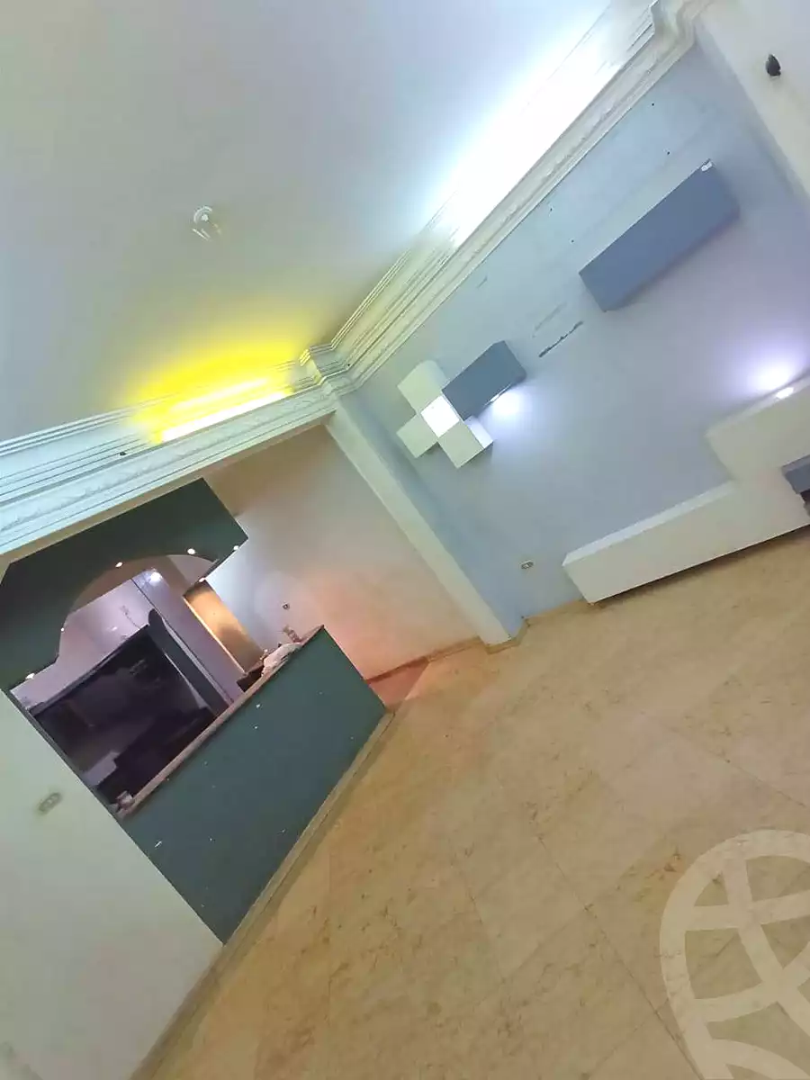 https://aqarmap.com.eg/en/listing/6845930-for-sale-cairo-helwan-helwan-el-sharkeya-thabit-basha-st