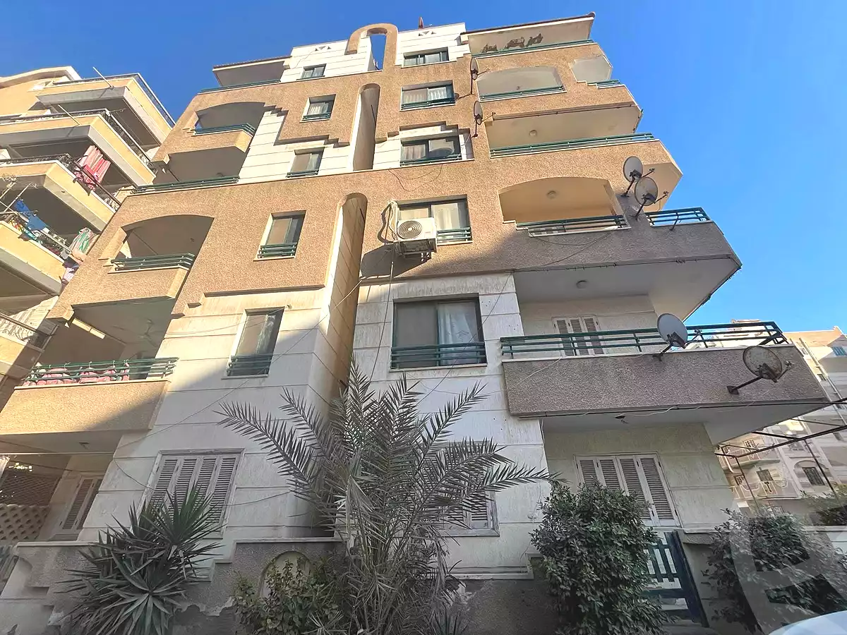 https://aqarmap.com.eg/ar/listing/6846078-for-sale-alexandria-al-agamy-shataa-el-nakheel