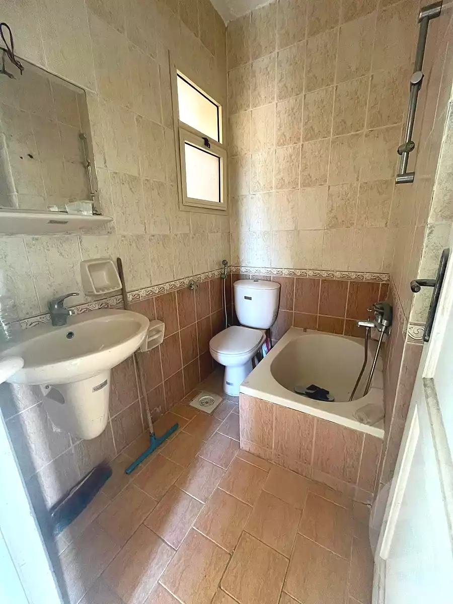 https://aqarmap.com.eg/ar/listing/6846078-for-sale-alexandria-al-agamy-shataa-el-nakheel