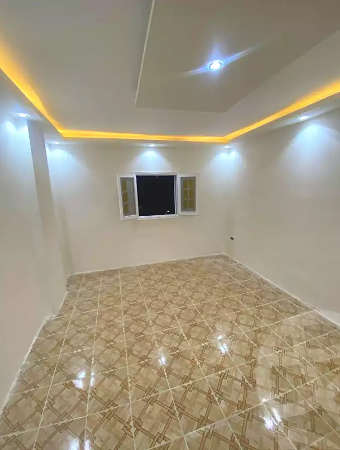 https://aqarmap.com.eg/ar/listing/6846117-for-sale-alexandria-al-agamy-lbytsh-shahr-al-assal-st