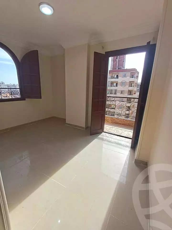 https://aqarmap.com.eg/en/listing/6846261-for-sale-alexandria-el-mandara-alex-el-mandara-bahri