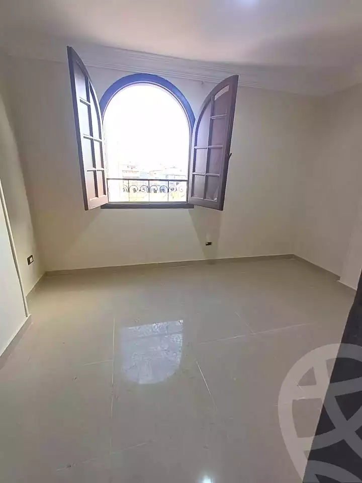 https://aqarmap.com.eg/en/listing/6846261-for-sale-alexandria-el-mandara-alex-el-mandara-bahri
