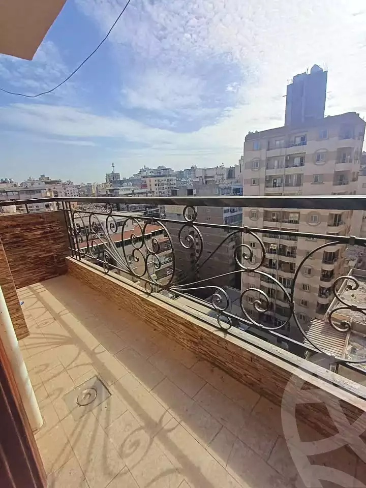 https://aqarmap.com.eg/en/listing/6846261-for-sale-alexandria-el-mandara-alex-el-mandara-bahri
