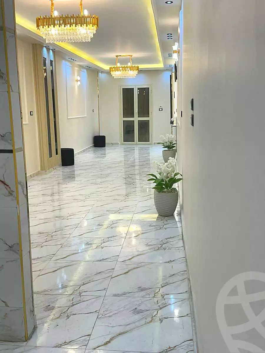 https://aqarmap.com.eg/ar/listing/6846277-for-sale-cairo-ain-shams-ahmed-esmat-st