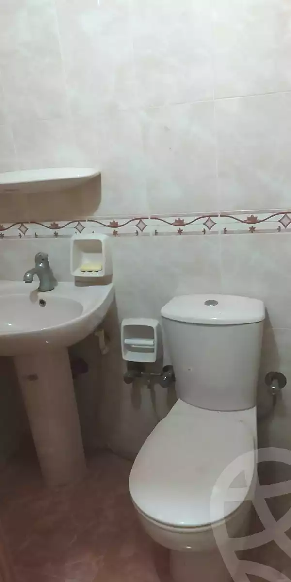 https://aqarmap.com.eg/en/listing/6846459-for-rent-cairo-el-zaytun-lzytwn-lgrby