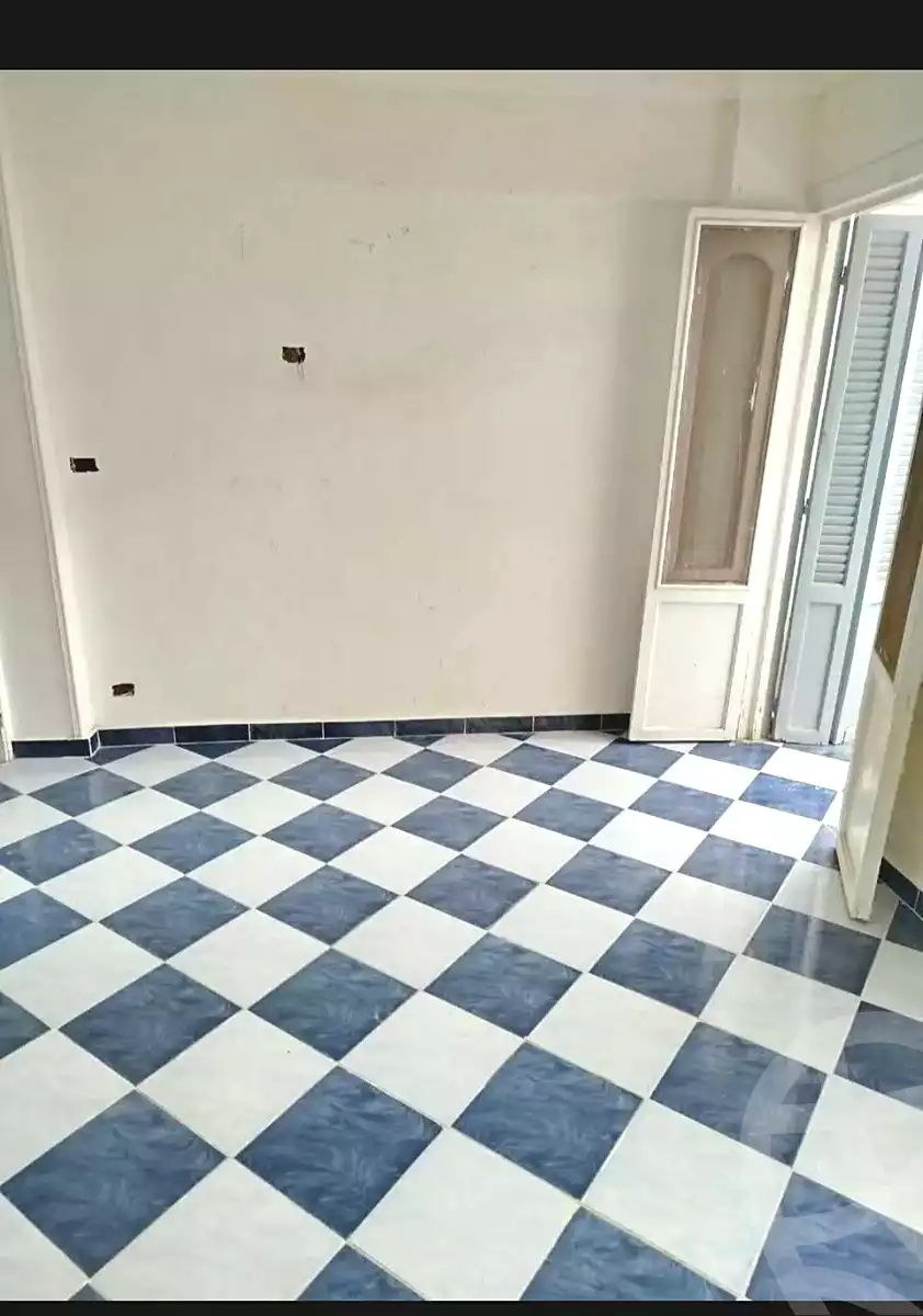 https://aqarmap.com.eg/en/listing/6846525-for-sale-alexandria-al-agamy-el-hanouvel