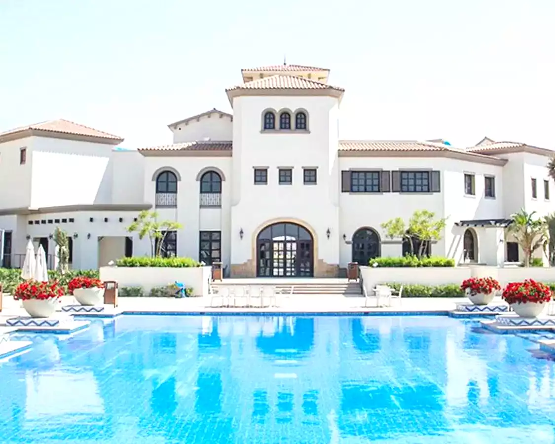 https://aqarmap.com.eg/ar/listing/6846577-for-sale-cairo-new-cairo-compounds-mivida-mivida-business-park-emaar