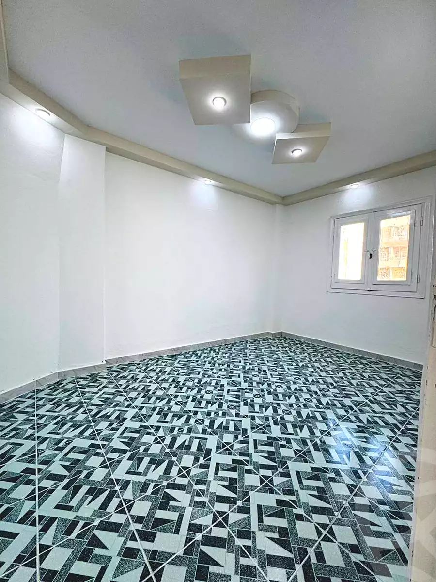 https://aqarmap.com.eg/ar/listing/6846779-for-sale-alexandria-al-agamy-shataa-el-nakheel