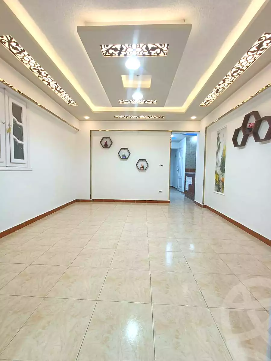 https://aqarmap.com.eg/ar/listing/6846784-for-sale-alexandria-al-agamy-shataa-el-nakheel