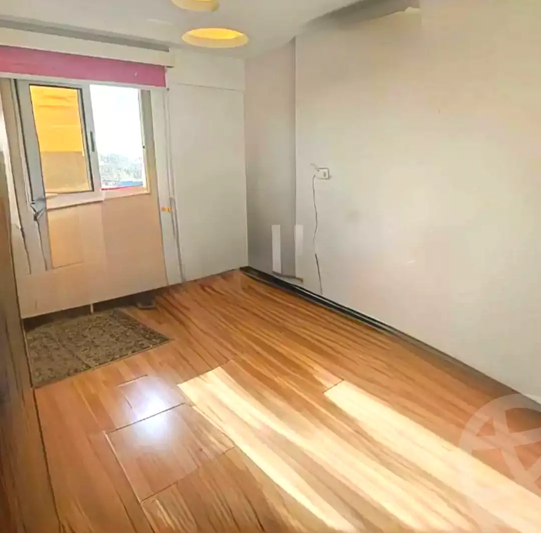 https://aqarmap.com.eg/ar/listing/6846808-for-rent-alexandria-zezenia