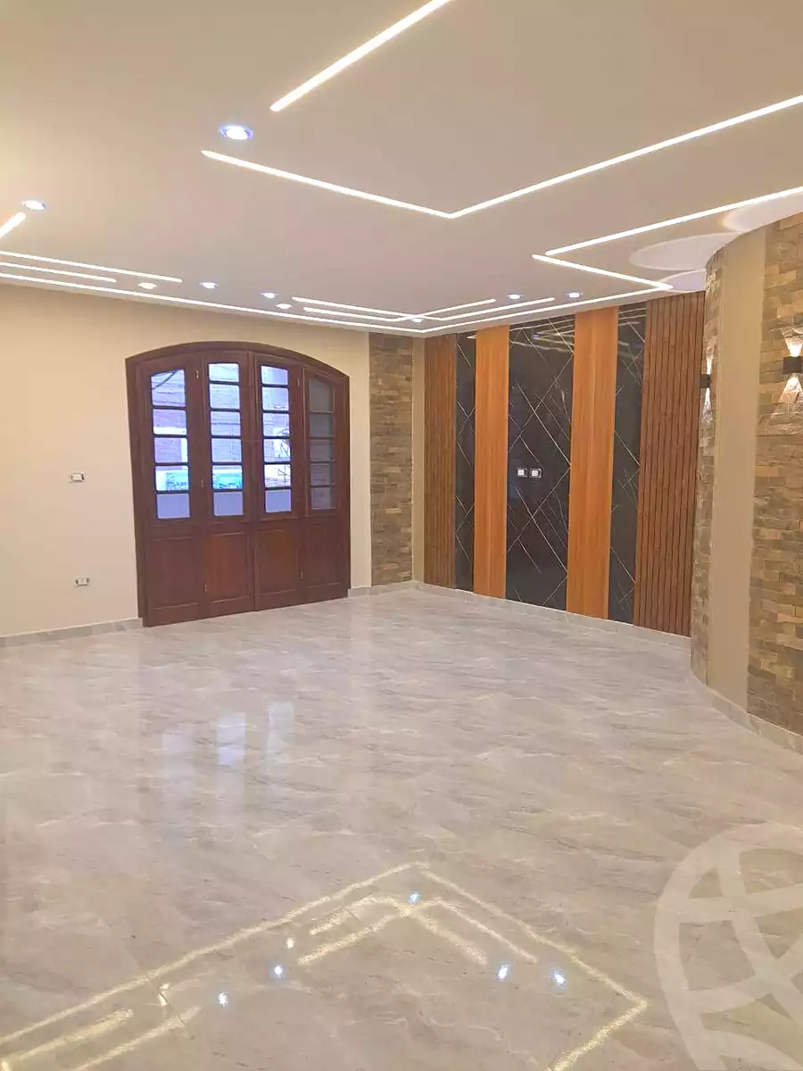 https://aqarmap.com.eg/ar/listing/6846947-for-sale-alexandria-al-agamy-lbytsh-bianchiii