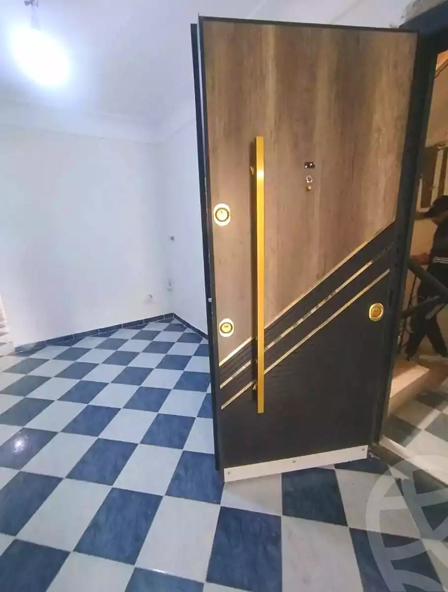 https://aqarmap.com.eg/en/listing/6846945-for-sale-alexandria-al-agamy-el-hanouvel