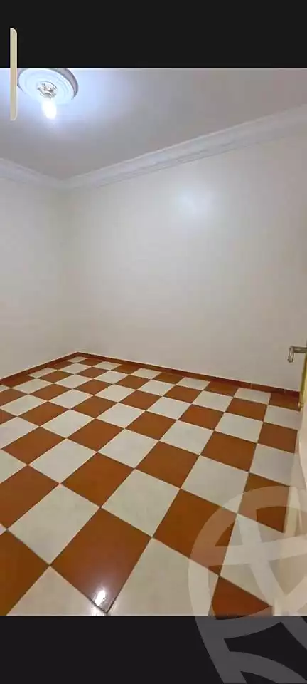 https://aqarmap.com.eg/en/listing/6847072-for-sale-alexandria-el-asafra-shr-45