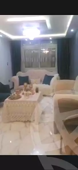 https://aqarmap.com.eg/ar/listing/6847118-for-sale-alexandria-bw-qyr-street-25