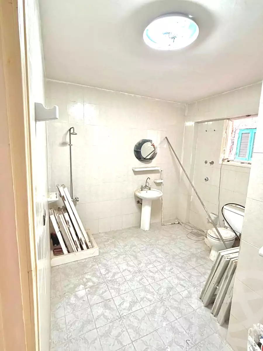 https://aqarmap.com.eg/en/listing/6847151-for-sale-alexandria-al-agamy-lbytsh-shahr-al-assal-st