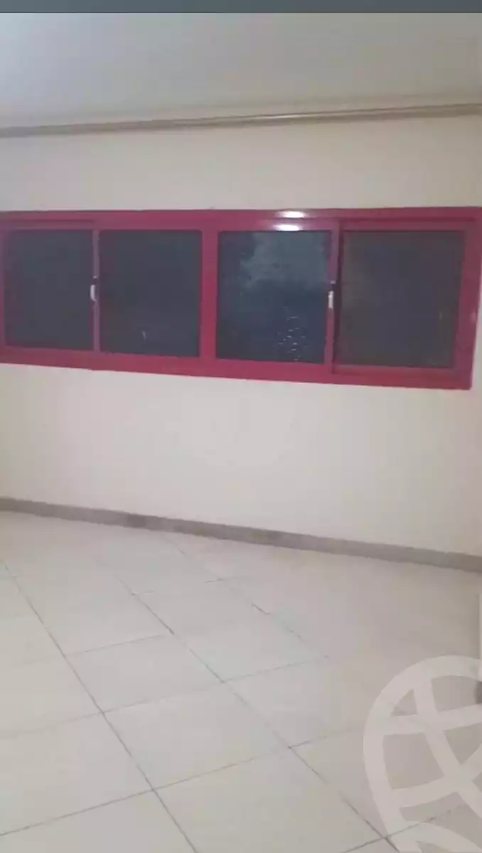 https://aqarmap.com.eg/ar/listing/6847288-for-sale-cairo-shoubra-lkhzndr-mohammed-youssef-st
