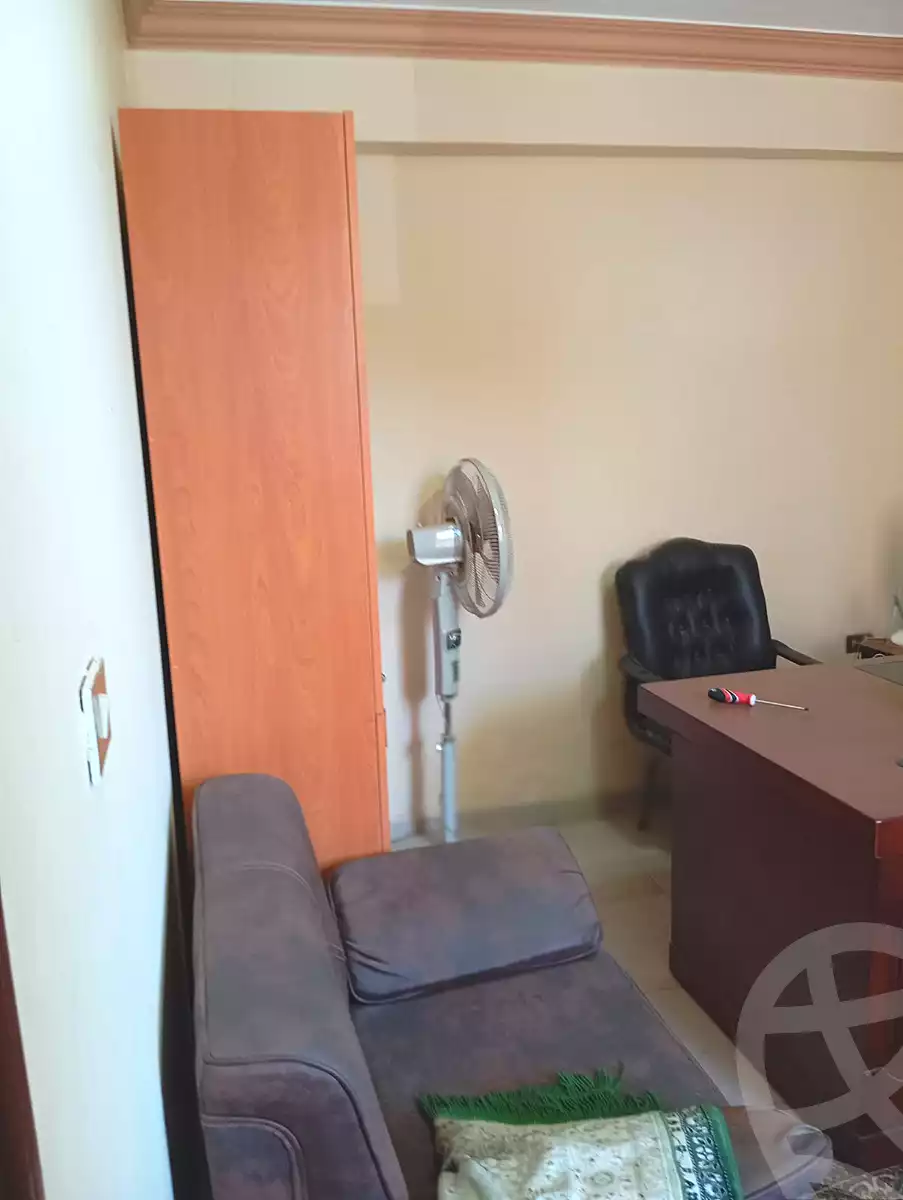 https://aqarmap.com.eg/ar/listing/6847909-for-sale-cairo-6th-of-october-el-ahyaa-neighborhood-1st-al-maahad