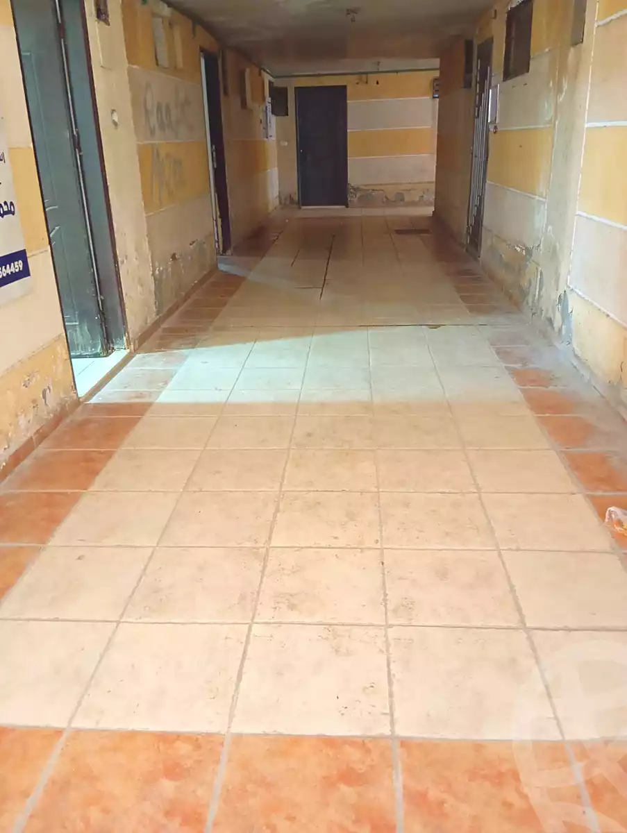 https://aqarmap.com.eg/ar/listing/6847909-for-sale-cairo-6th-of-october-el-ahyaa-neighborhood-1st-al-maahad