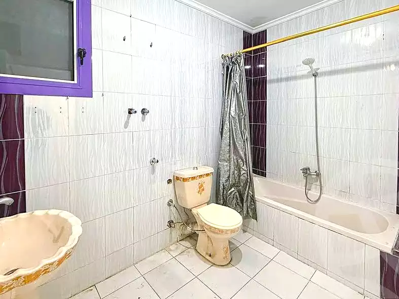 https://aqarmap.com.eg/en/listing/6848799-for-sale-alexandria-sydy-bshr-sydy-bshr-bhry-street-16