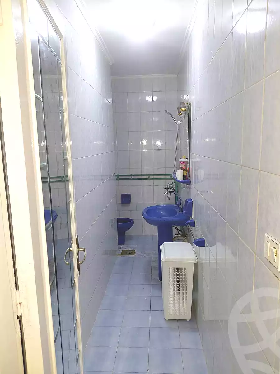 https://aqarmap.com.eg/ar/listing/6848849-for-sale-alexandria-sydy-bshr-sydy-bshr-bhry-shr-khld-bn-lwlyd