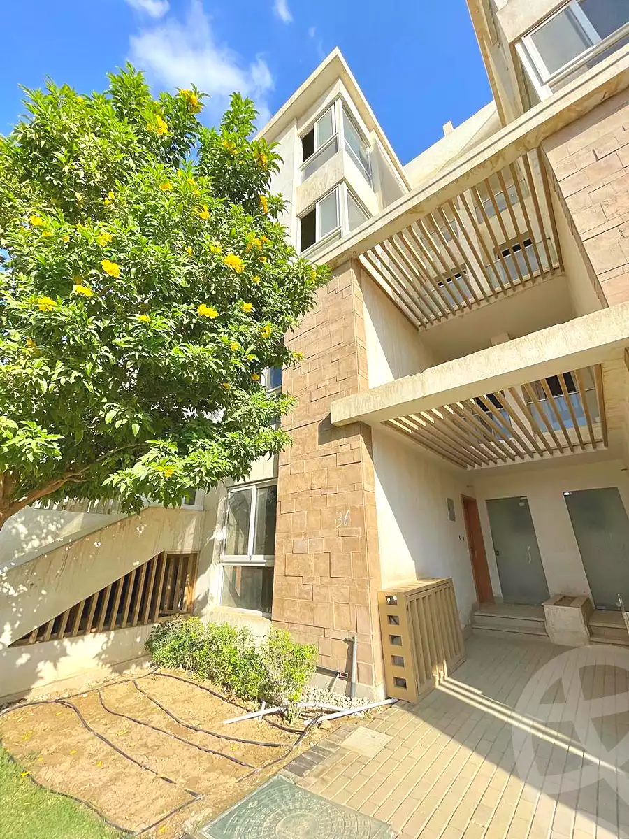 https://aqarmap.com.eg/en/listing/6849520-for-sale-cairo-new-cairo-compounds-mwntn-fyw-y-syty-club-park-mountain-view-icity