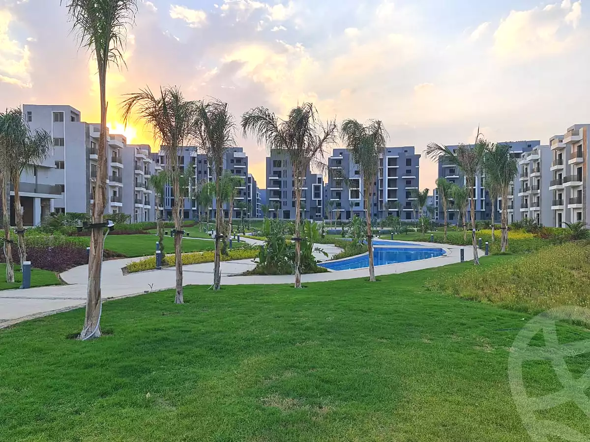 https://aqarmap.com.eg/ar/listing/6849766-for-sale-cairo-6th-of-october-hadaeq-october-compounds-sun-capital