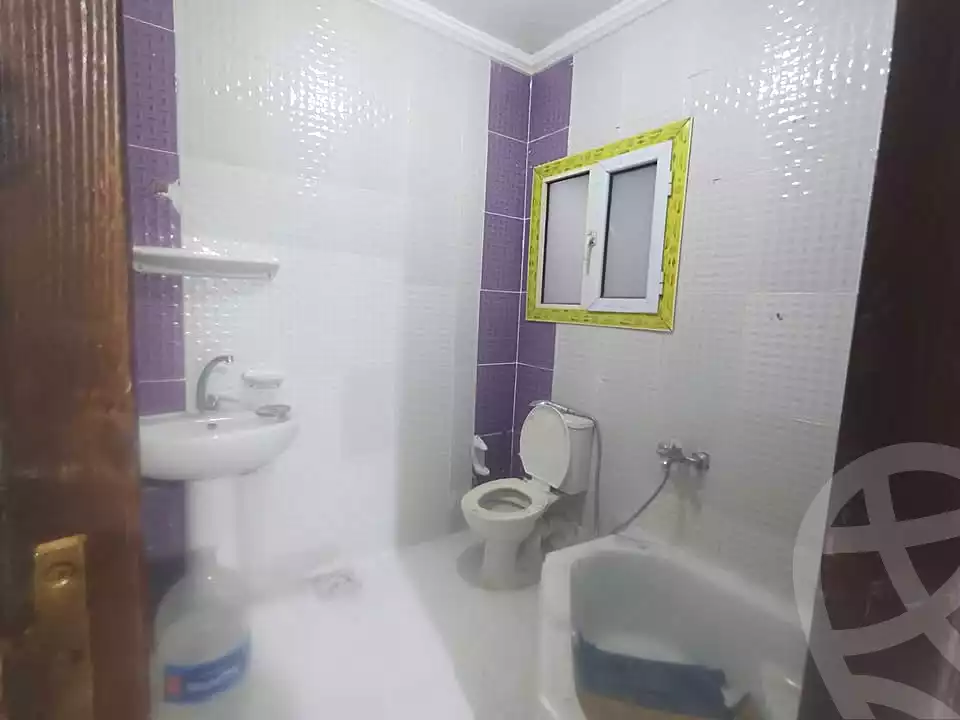 https://aqarmap.com.eg/en/listing/6850005-for-sale-alexandria-sydy-bshr-sydy-bshr-bhry-shr-khld-bn-lwlyd