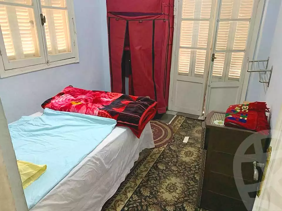 https://aqarmap.com.eg/ar/listing/6850309-for-sale-alexandria-sydy-bshr-sydy-bshr-bhry-magd-el-arab-mohamed-st