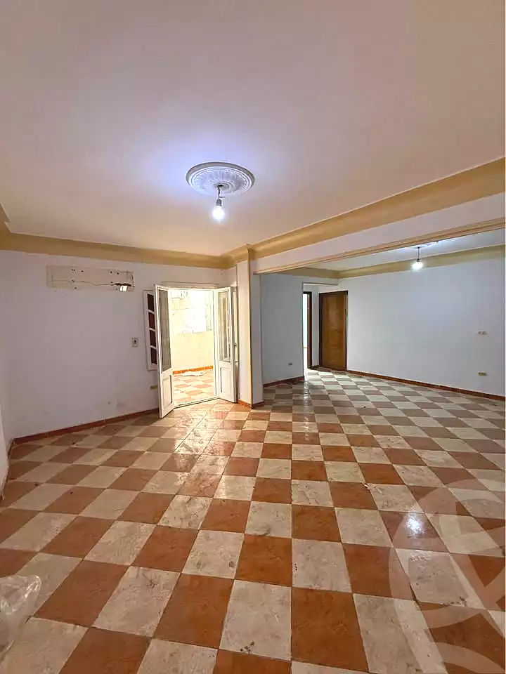 https://aqarmap.com.eg/ar/listing/6850609-for-sale-alexandria-sydy-bshr-sydy-bshr-bhry