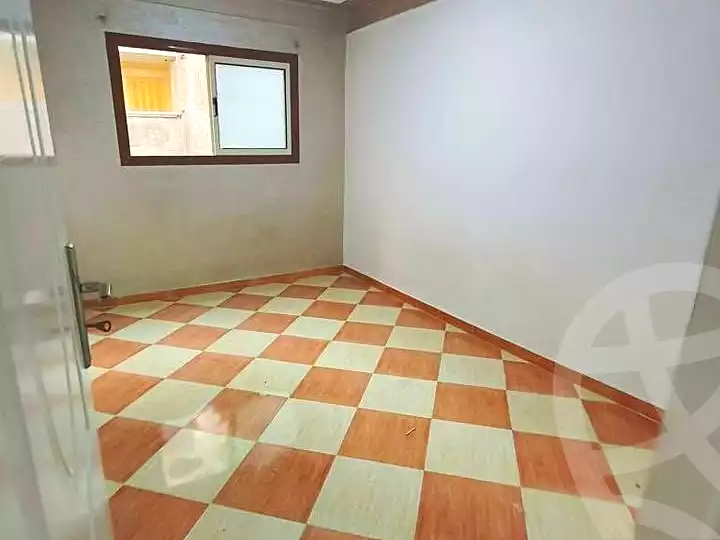 https://aqarmap.com.eg/ar/listing/6850662-for-sale-alexandria-lsywf-el-seyouf-qebly-el-ras-el-souda