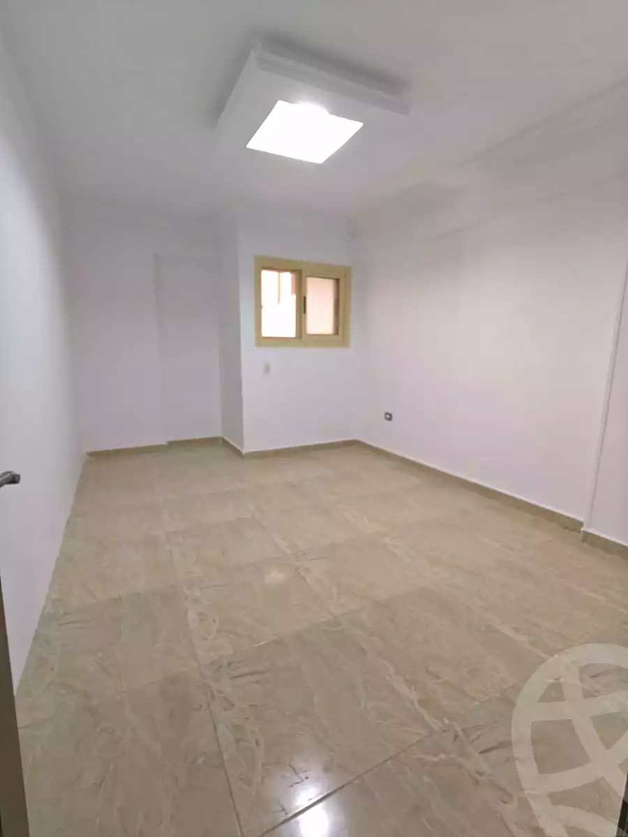 https://aqarmap.com.eg/en/listing/6850718-for-sale-alexandria-el-asafra-shr-45