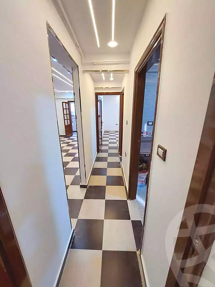 https://aqarmap.com.eg/ar/listing/6850787-for-sale-alexandria-sydy-bshr-sydy-bshr-bhry-shr-khld-bn-lwlyd