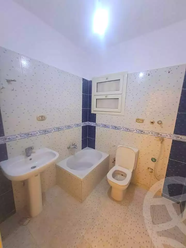 https://aqarmap.com.eg/en/listing/6850999-for-sale-alexandria-sydy-bshr-sydy-bshr-qbly-faisal-city