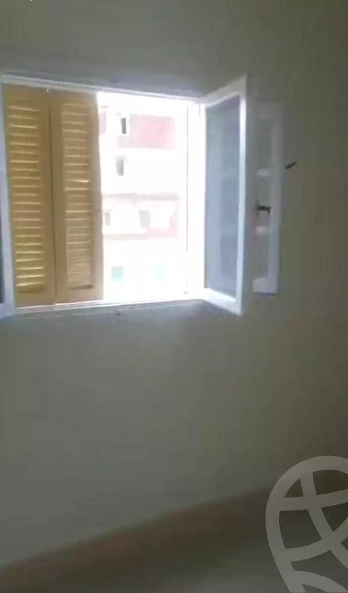https://aqarmap.com.eg/ar/listing/6851030-for-rent-alexandria-al-agamy-el-hanouvel-el-salam-st