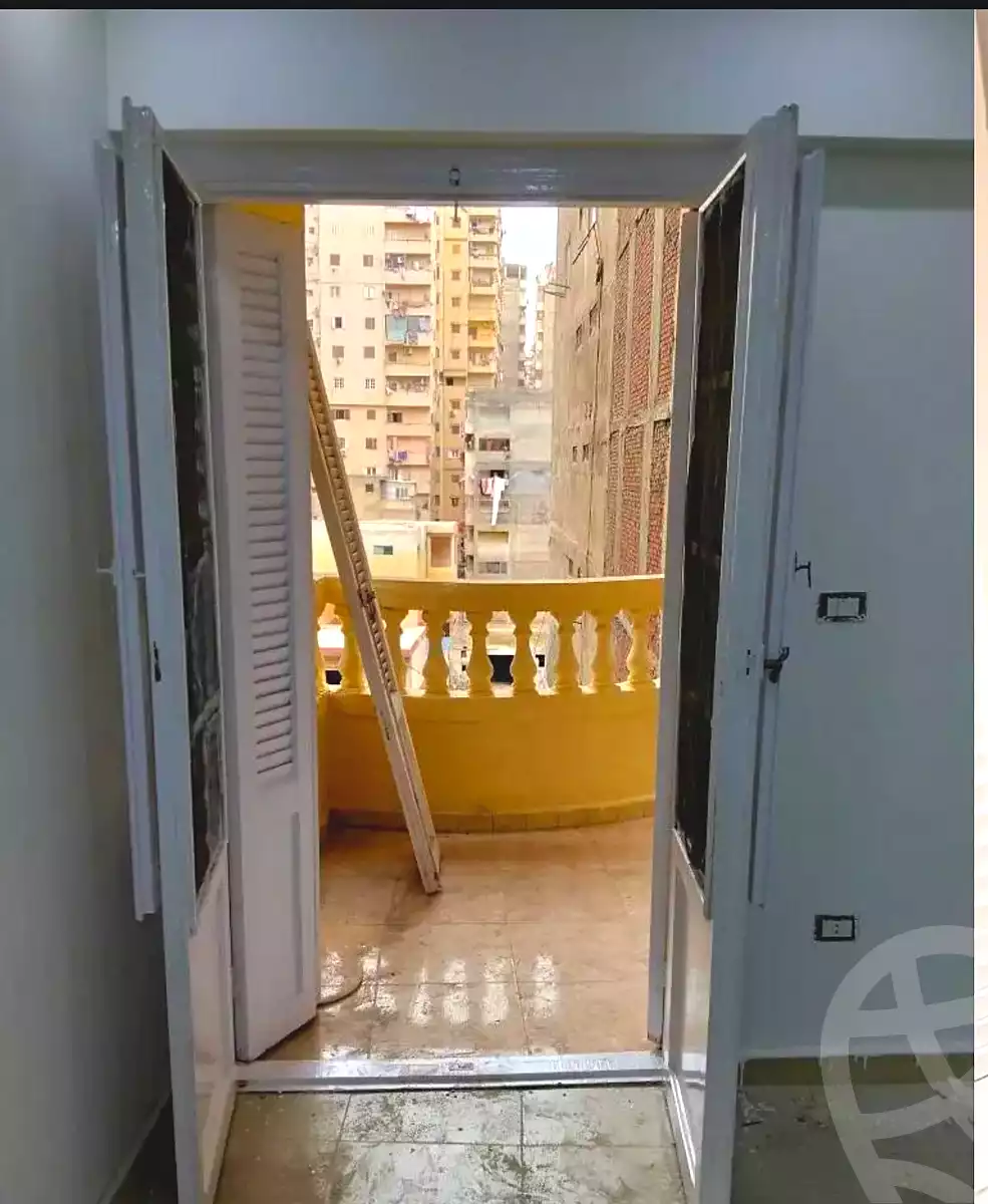 https://aqarmap.com.eg/ar/listing/6851037-for-sale-alexandria-el-mandara-alex-el-mandara-bahri