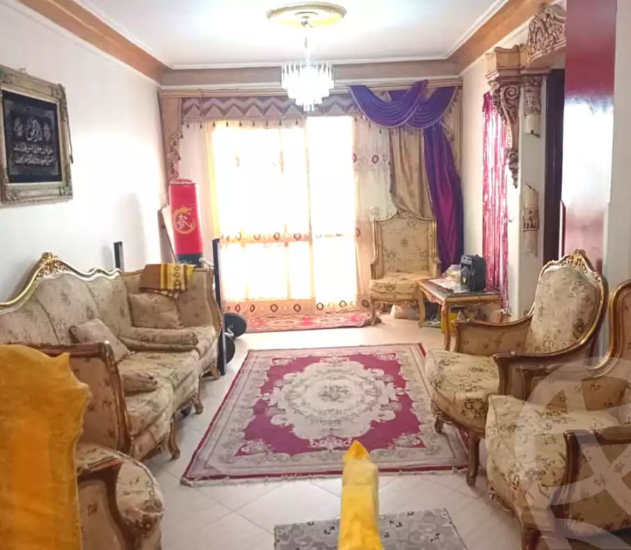 https://aqarmap.com.eg/en/listing/6851277-for-sale-alexandria-al-agamy-el-hanouvel-radwan-st