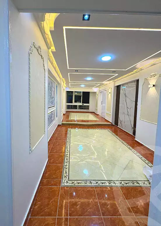 https://aqarmap.com.eg/ar/listing/6851305-for-sale-alexandria-sydy-bshr-sydy-bshr-bhry-shr-mhmwd-l-yswy