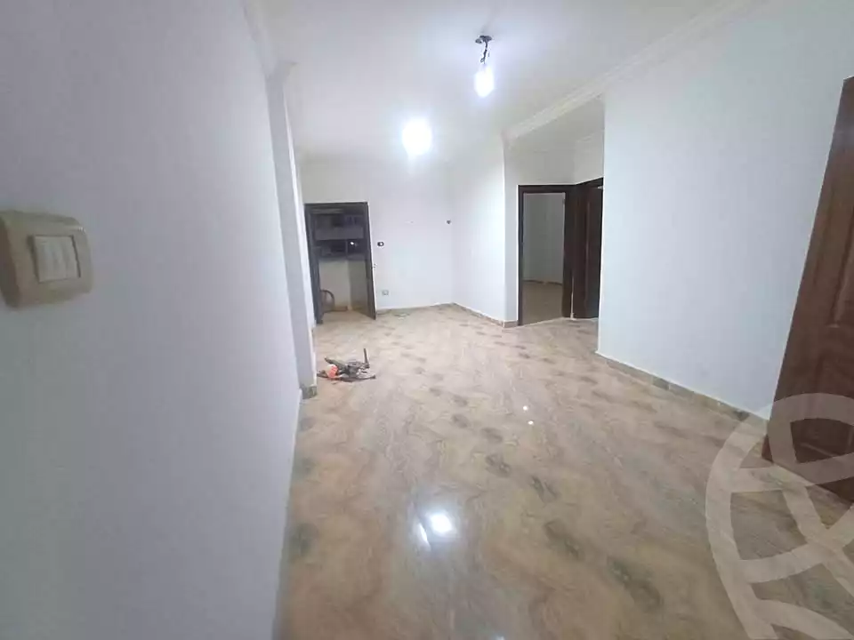 https://aqarmap.com.eg/en/listing/6851480-for-sale-alexandria-sydy-bshr-sydy-bshr-bhry-shr-khld-bn-lwlyd