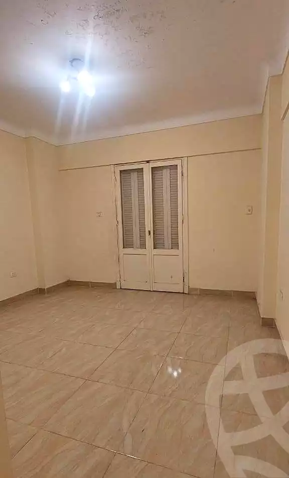 https://aqarmap.com.eg/en/listing/6851526-for-sale-alexandria-ganaklis-shr-bw-qyr-tryq-lhry