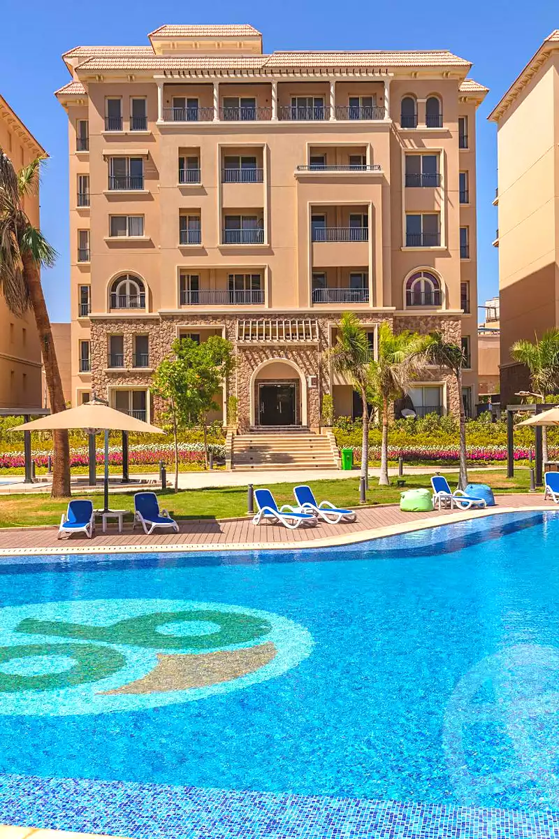 https://aqarmap.com.eg/ar/listing/6851806-for-sale-cairo-new-cairo-compounds-ninety-avenue