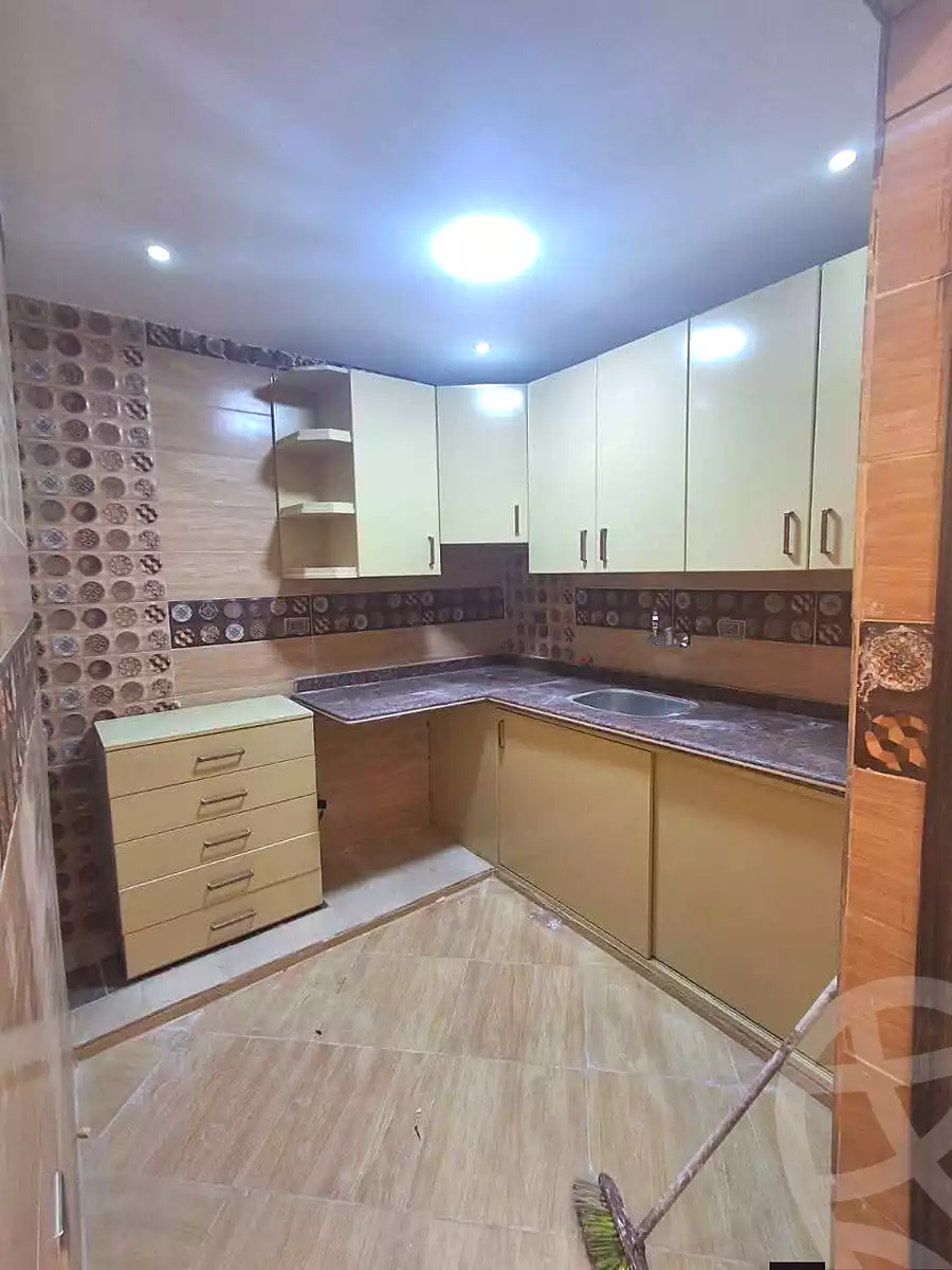 https://aqarmap.com.eg/ar/listing/6852039-for-sale-alexandria-al-agamy-lbytsh