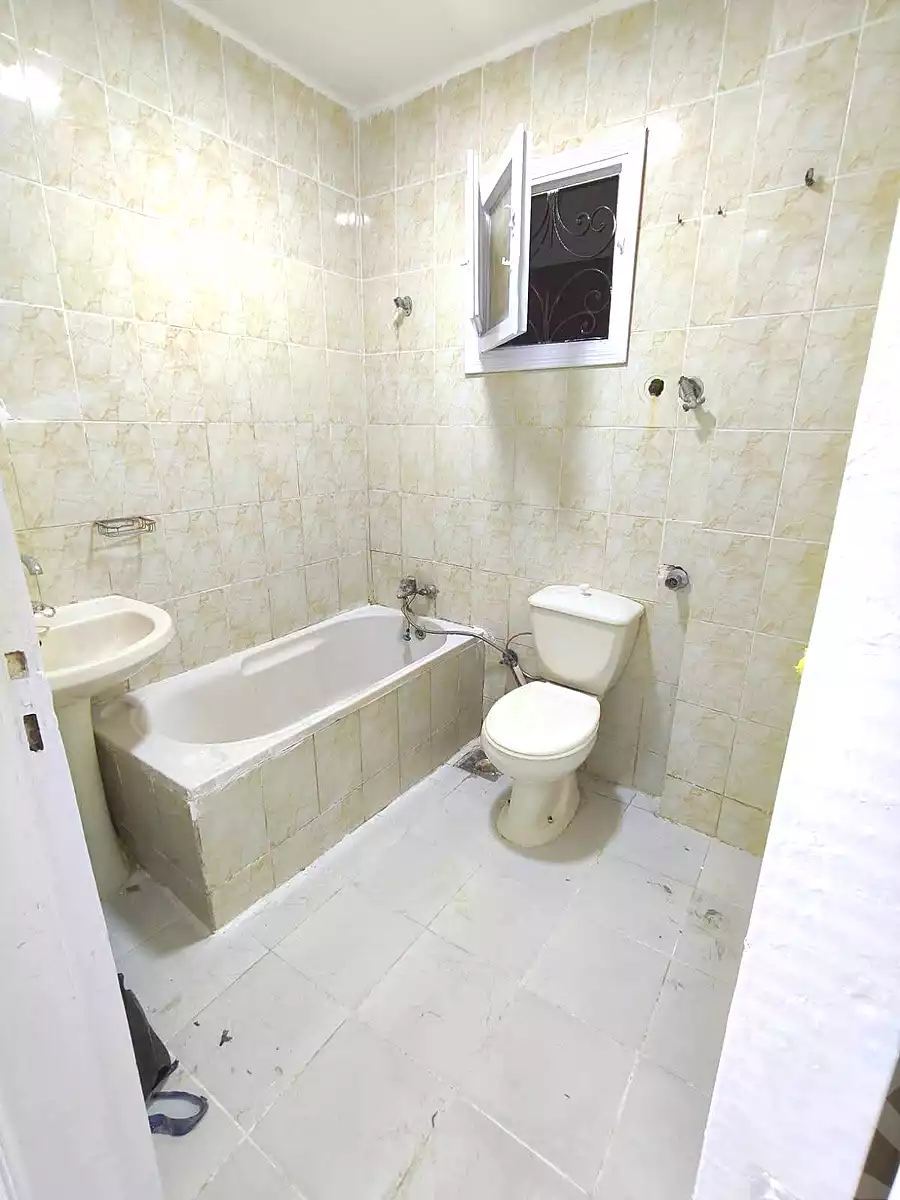 https://aqarmap.com.eg/en/listing/6852169-for-sale-alexandria-al-agamy-shataa-el-nakheel