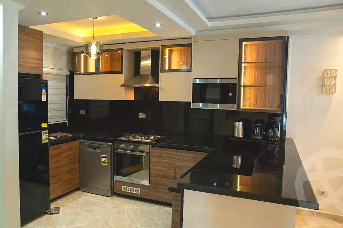 https://aqarmap.com.eg/ar/listing/6852351-for-sale-cairo-new-cairo-compounds-mwrd-fq-llttwyr