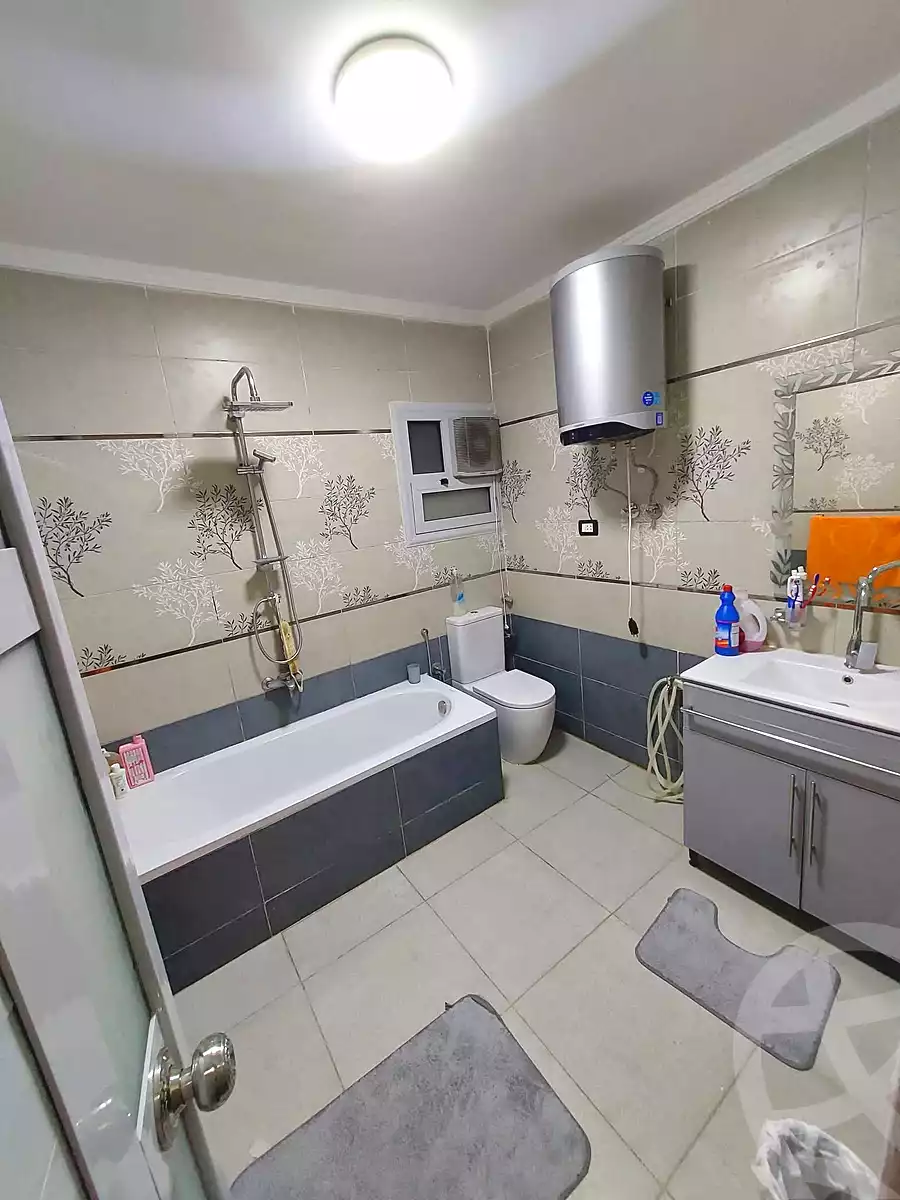 https://aqarmap.com.eg/ar/listing/6852428-for-sale-alexandria-al-agamy-bw-ywsf
