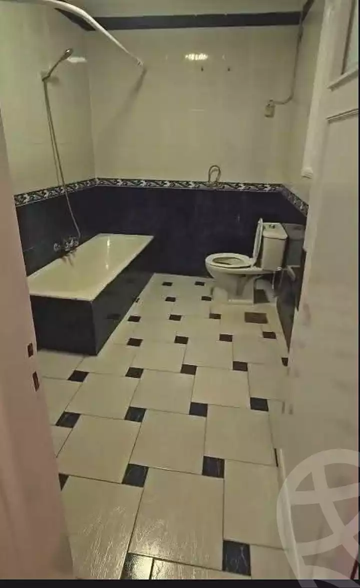 https://aqarmap.com.eg/en/listing/6852533-for-rent-alexandria-ganaklis