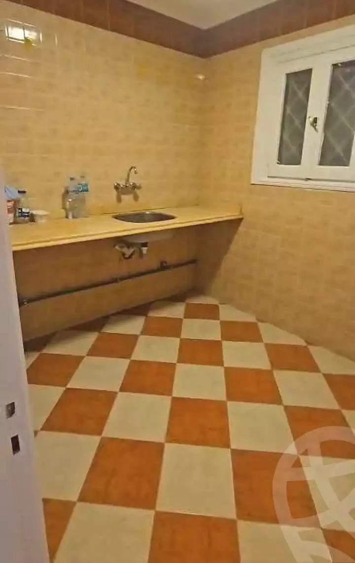 https://aqarmap.com.eg/en/listing/6852533-for-rent-alexandria-ganaklis