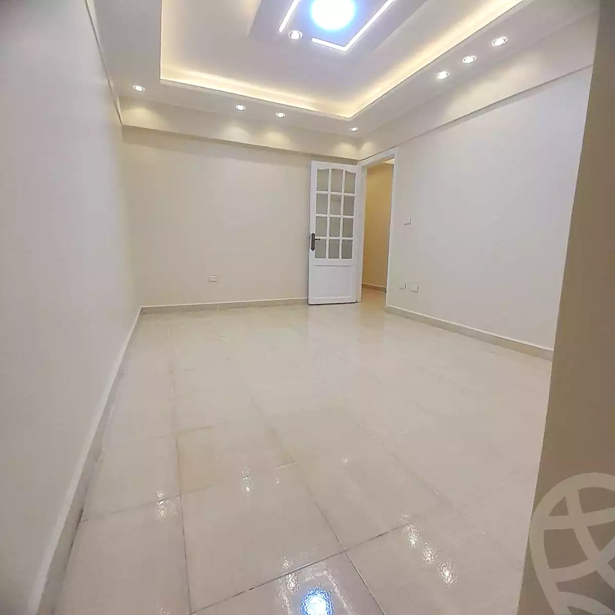 https://aqarmap.com.eg/ar/listing/6852537-for-sale-alexandria-sydy-bshr-sydy-bshr-bhry-gamal-abd-el-nasir-st