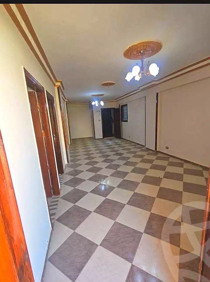 https://aqarmap.com.eg/ar/listing/6852605-for-sale-alexandria-al-agamy-el-hanouvel